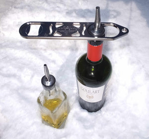BottleTender - Professional Bottle Opener - Bartender's Multi-Tool - Pic 3 - Pour Spout Remover